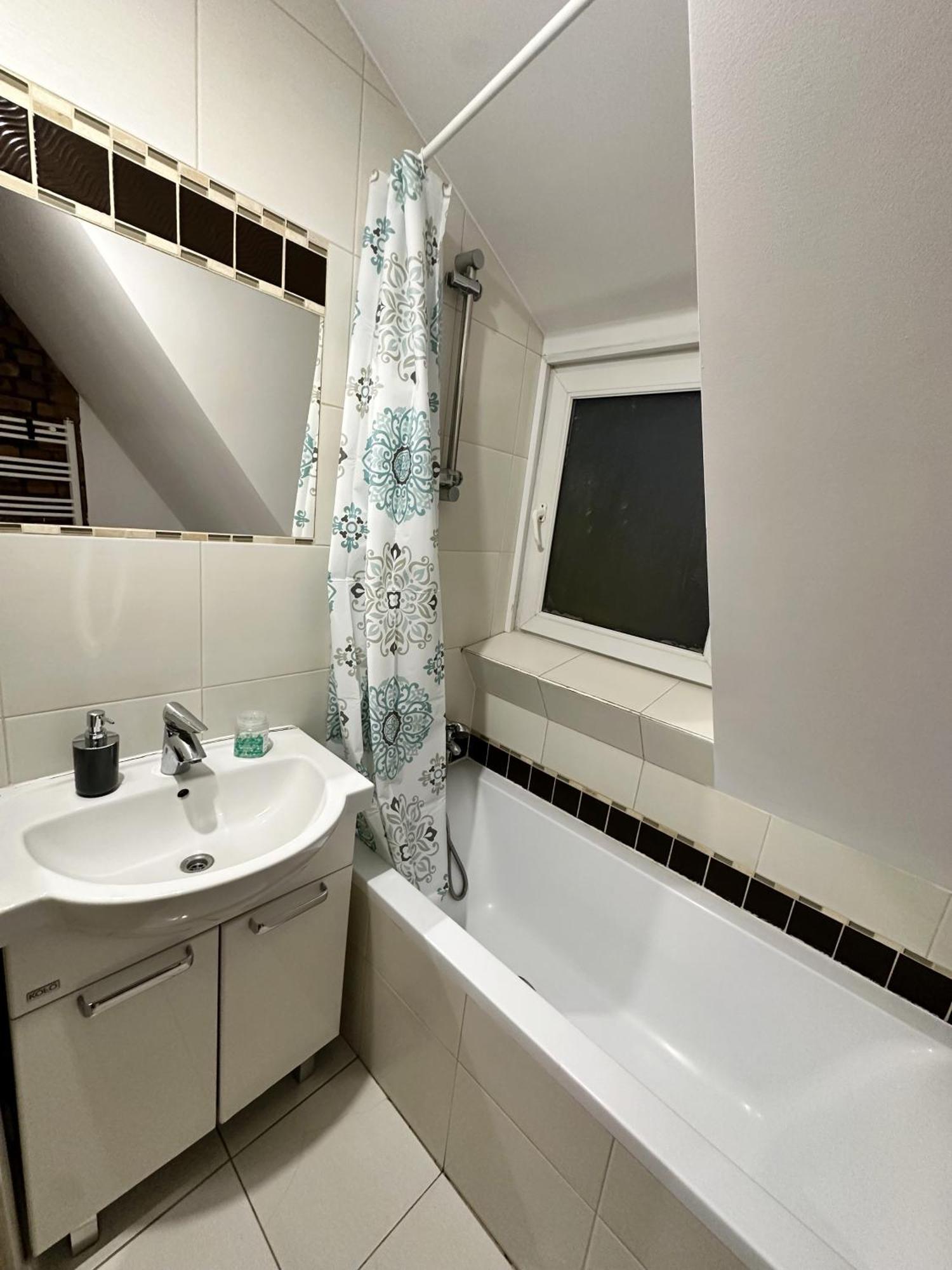 Apartment Obserwatorium Kopernika Torun